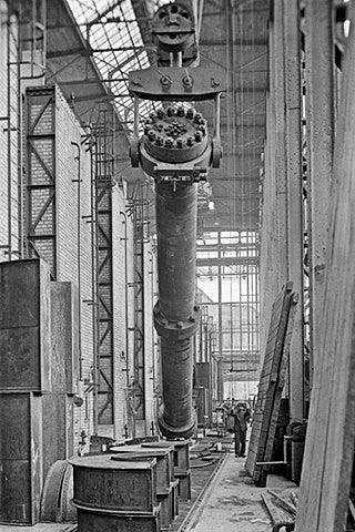 Early industrial ammonia reactor