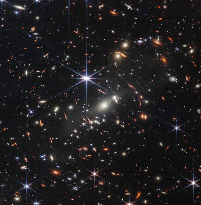 SMACS 0723 galaxy cluster captured by Webb Telescope