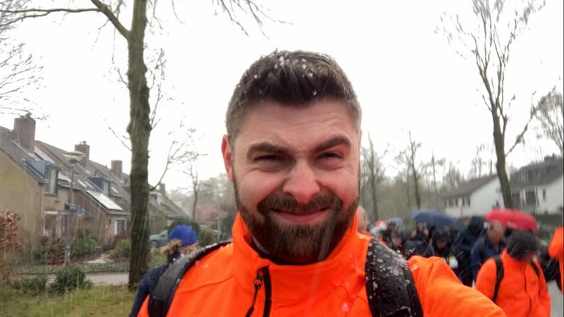 Rainy start to the Venloop